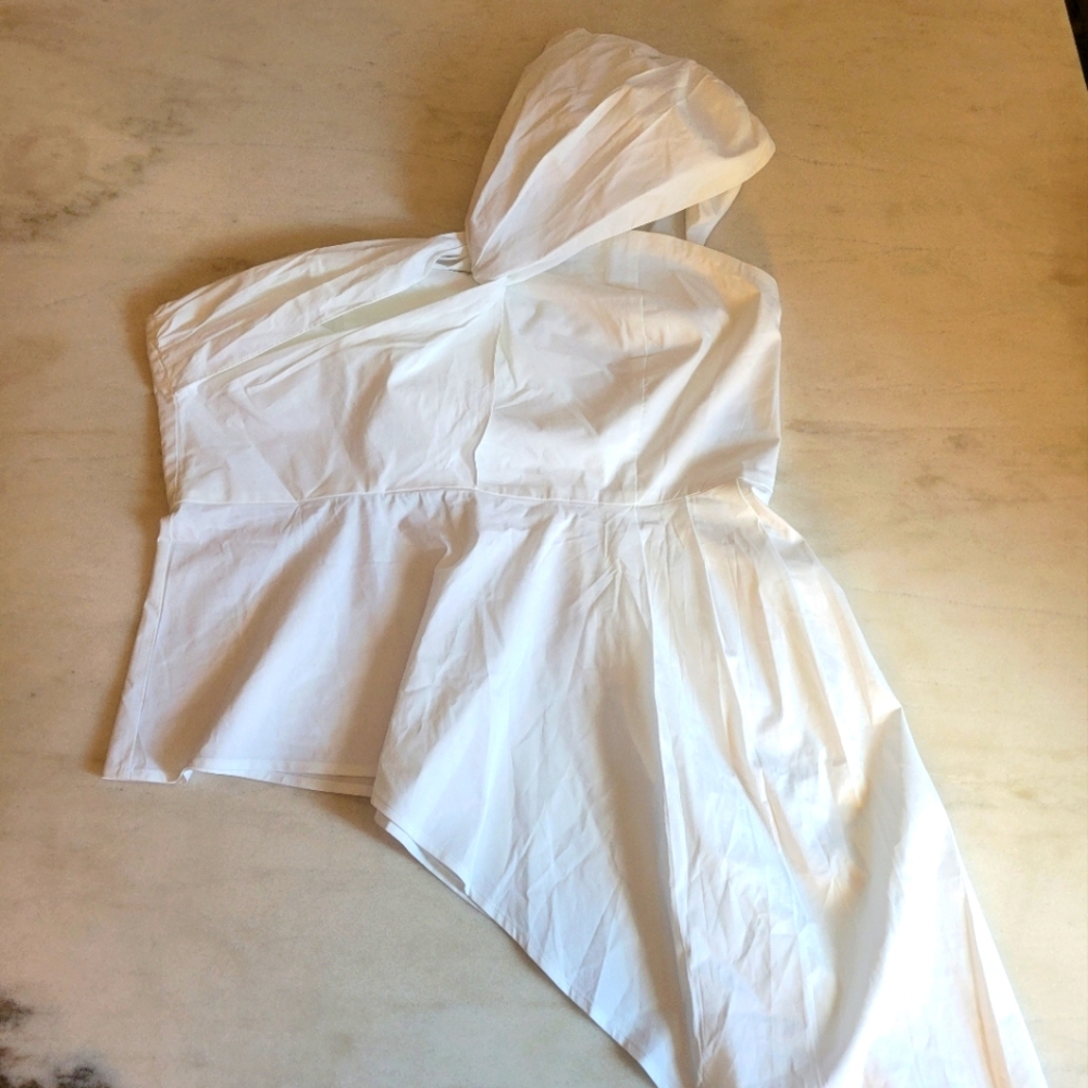 One Shoulder White Sweetheart Blouse
